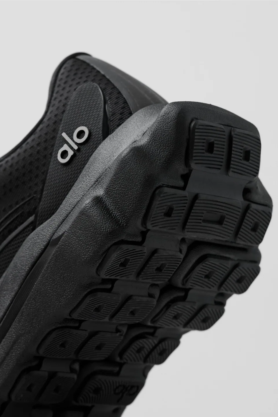 Alo Runner, Black (7)