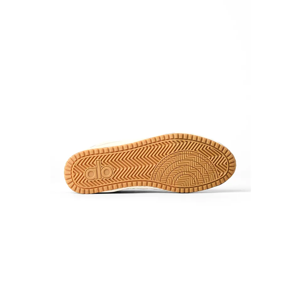 Alo Sunset Sneaker, Sandstone (5)