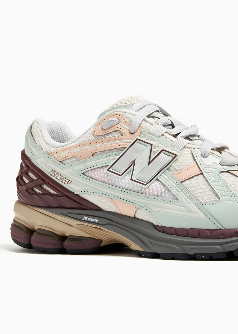 New Balance 1906R, Mint - Burgundy (2)