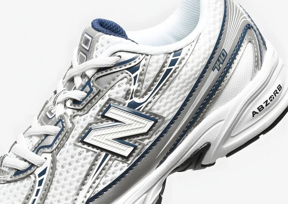 New Balance 740, Silver - Navy (4)