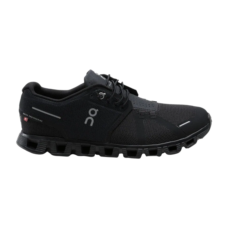 On Cloud 5, All Black (3)