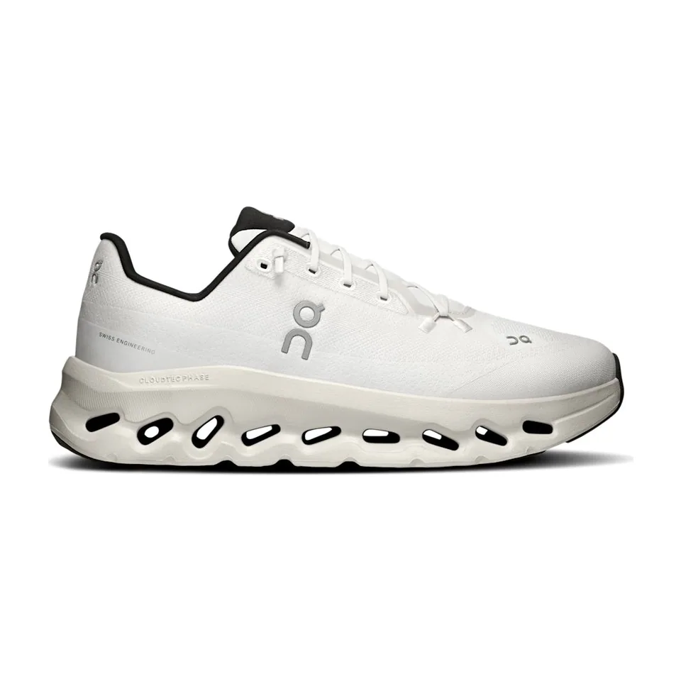 On Cloudsurfer, White (2)